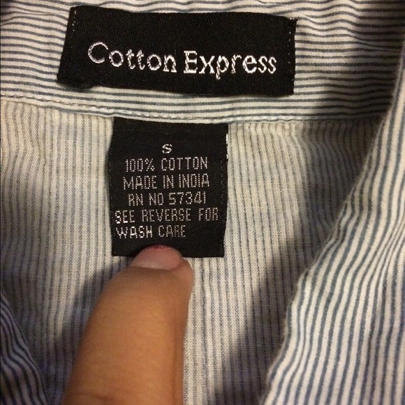 Size small - Picture 2 of 3