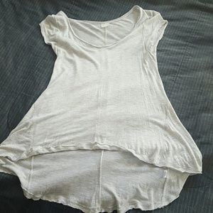 Hi-lo light grey t-shirt