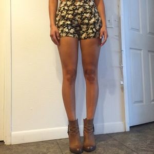 Pacsun fabric shorts