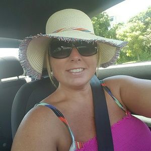 Meet your Posher, Allison