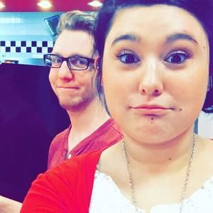 Meet your Posher, Abigail