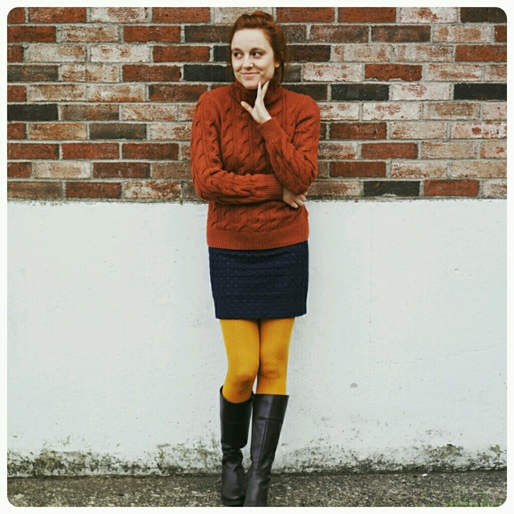 Cable knit turtleneck, rust wool blend