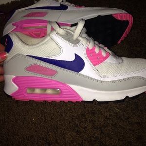Nike Retro Air Maxes! Barely worn