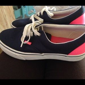 ON HOLD! Vans Sneakers