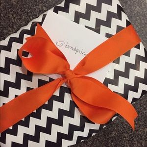 Another pretty package on it's way!  🎀💌