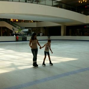 Meet your Posher, Dee