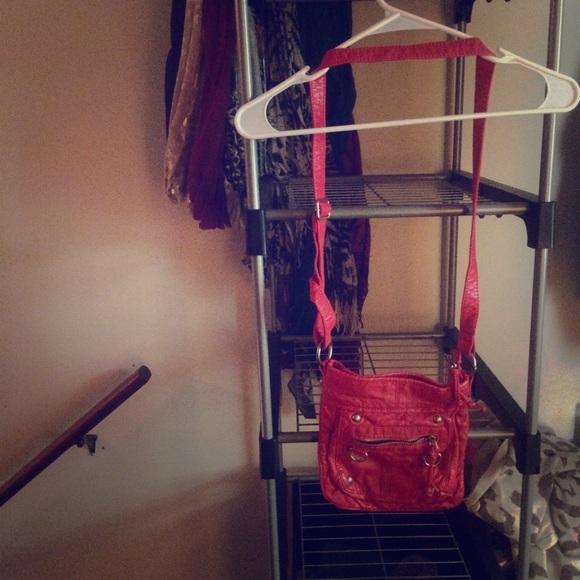 Small Coral Purse Like New