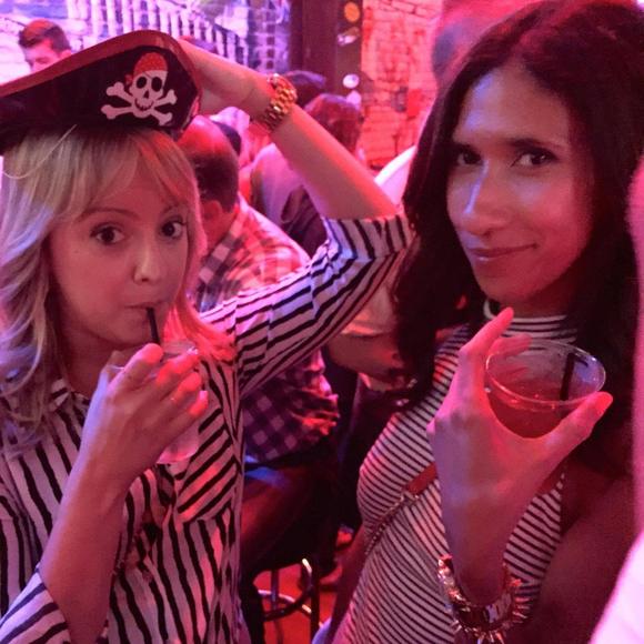 Meet your Posher, Erica - Picture 1 of 1