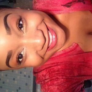 Meet your Posher, Althea