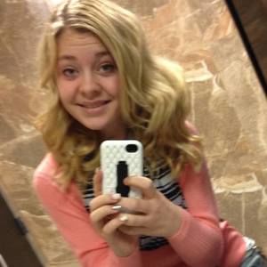 Meet your Posher, Alyssa