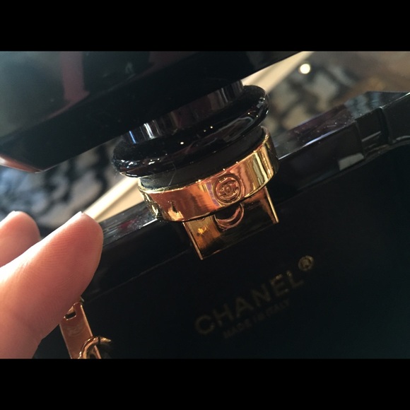 Chanel bottle purse *reduced* - Picture 4 of 4