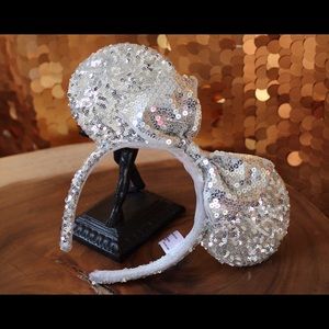Sequin Minnie Mouse Ears
