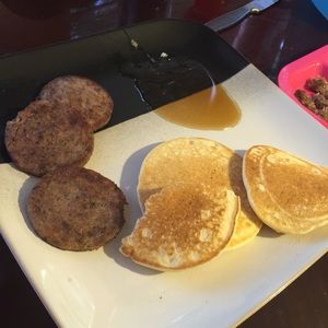 Meet your Posher, Mallory