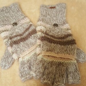 Free People Knitted Glove