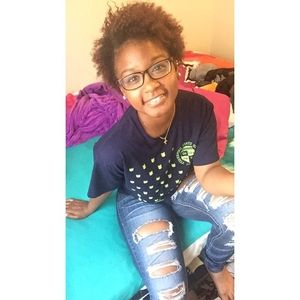 Meet your Posher, Kyla