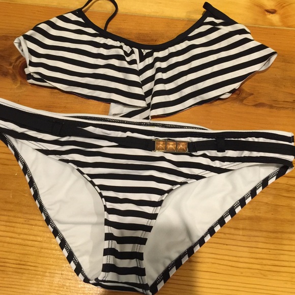 Gianni Bini two-piece black and white bikini