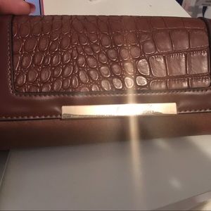 Aldo's brown wallet