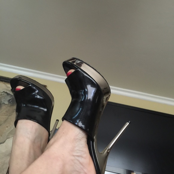 Platform Designer Shoes - Picture 3 of 4