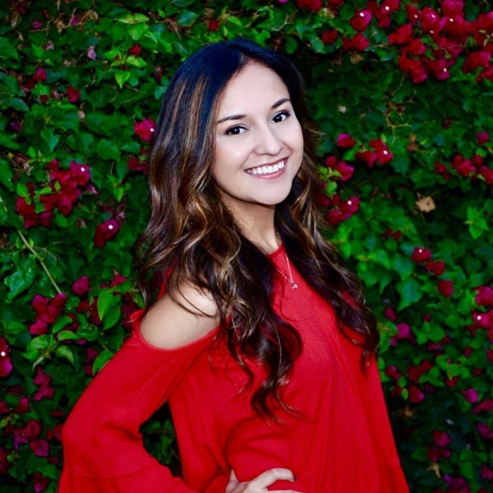 Meet your Posher, Elly