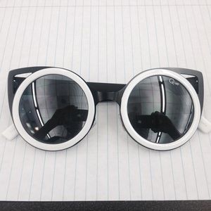 ⚡️FLASH SALE Quay Let's Dance Cat-Eye Sunglasses