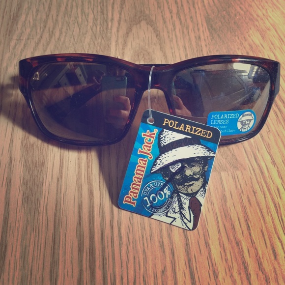 polarized sunglasses