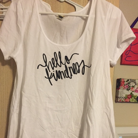 Trendy Hello Kindness short sleeve top M/L