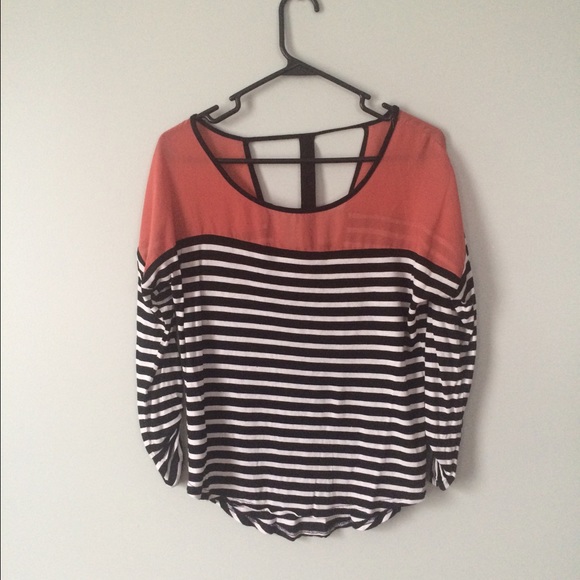FLASH SALE💋stripe/ sheer top - Picture 1 of 2
