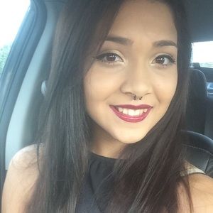 Meet your Posher, Dulce