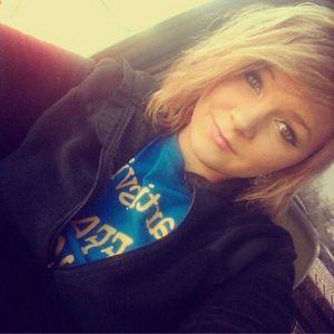 Meet your Posher, Olivia