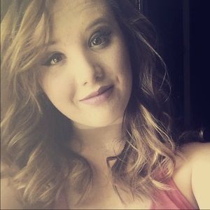 Meet your Posher, Sierra