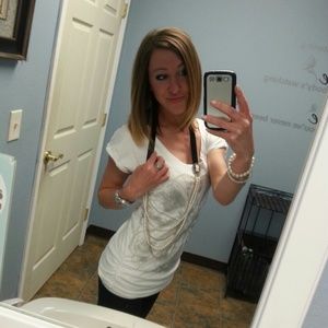 Meet your Posher, Georgia