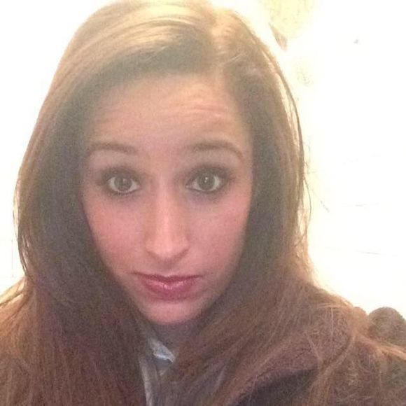 Meet your Posher, Mallorie - Picture 1 of 1