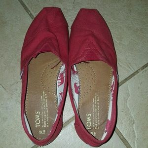 Red toms