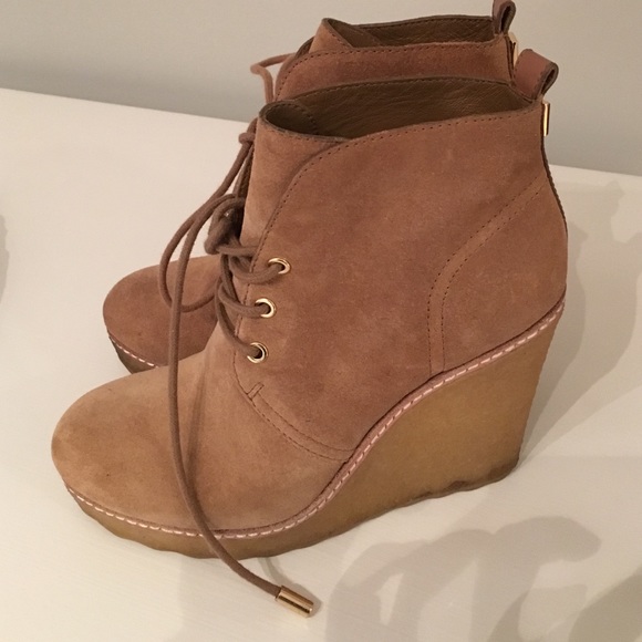 Tory Burch Tan Vikki Lace-up Wedge Bootie - Picture 2 of 4