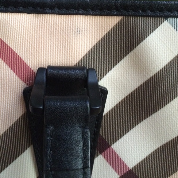 Studded Burberry tote - Picture 3 of 4