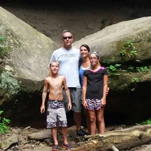 Meet your Posher, Leslie