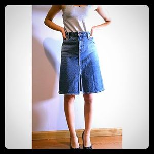 Gap denim A line skirt with front slit  sz 4