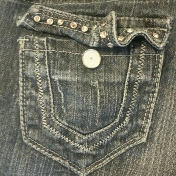 V.I.P Jeans - Picture 2 of 4