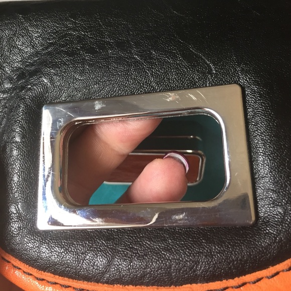 🚫SOLD🚫 Chocolate NY tri-color mini crossbody bag - Picture 4 of 4