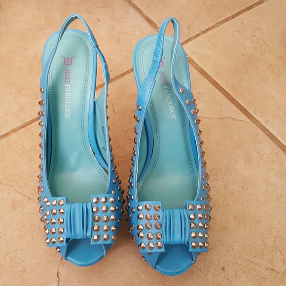 Just fab studied high heals with super cute bow!!! - Picture 1 of 3