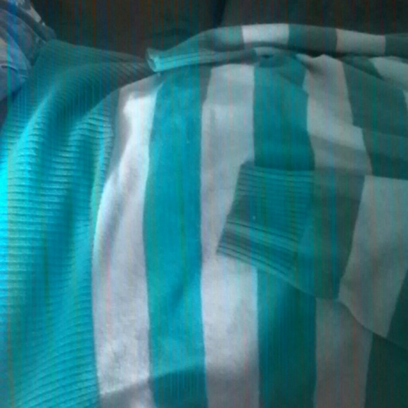 Derek heart sweater - Picture 3 of 4