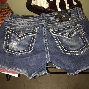 Beautiful miss me shorts, size 29