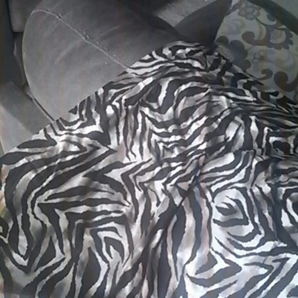 Torrid leopard strapless dress - Picture 4 of 4