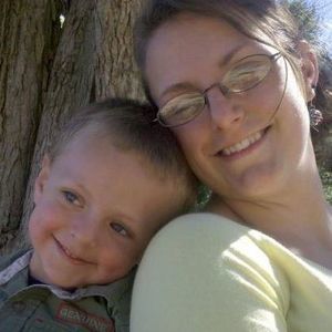 Meet your Posher, Alicia