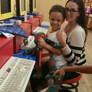 Meet your Posher, Sarah