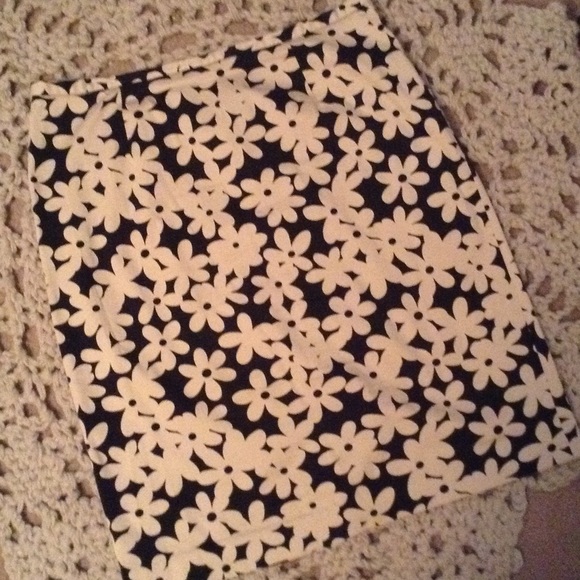 Floral Stretch Skirt