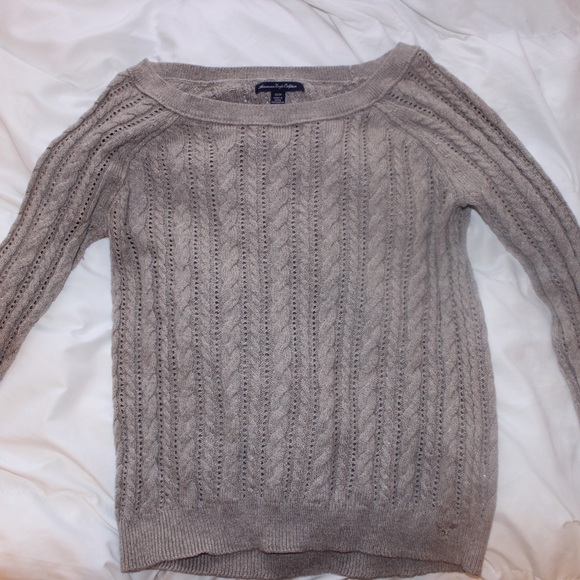 American Eagle Sweater