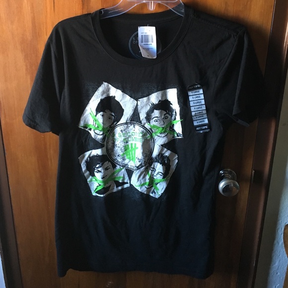 5 seconds of summer / 5SOS shirt