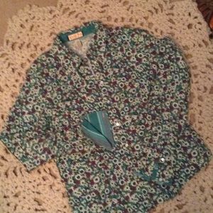 Ladies Floral Button-up Blouse