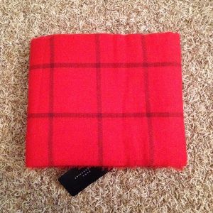 Zara Blanket Red/Back Scarf